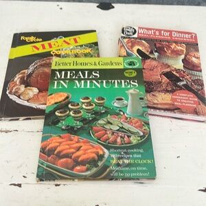 Vintage cookbooks. Set of 3 books. Better Homes and Gardens and Family C…